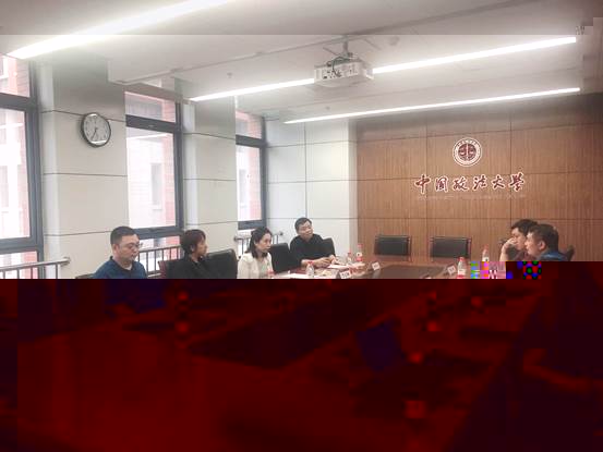 建設優質平台，服務廣大校友——伟德客户端校友分會舉行常務理事會第一次會議