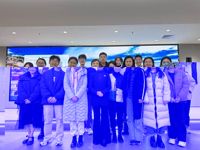 “校友談暨國際商務專業職業生涯發展規劃專題輔導會”成功舉辦
